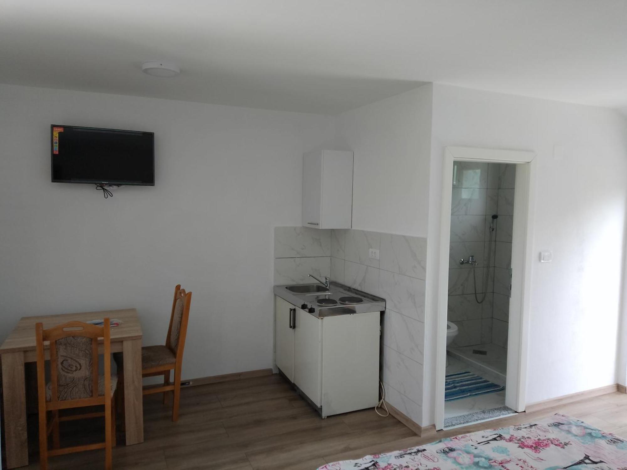 Apartmani Matej 트레빈예 외부 사진