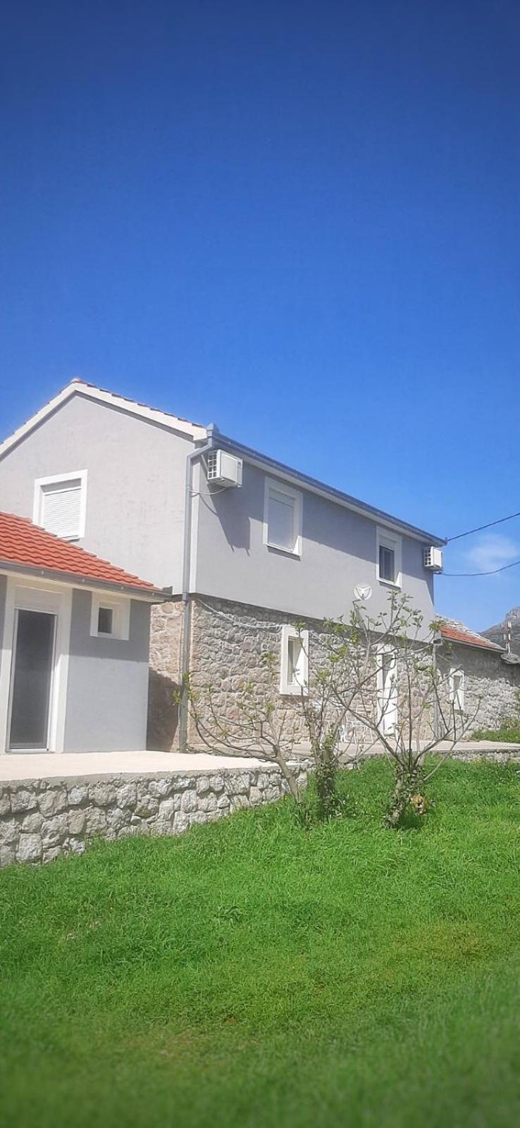 Apartmani Matej 트레빈예 외부 사진