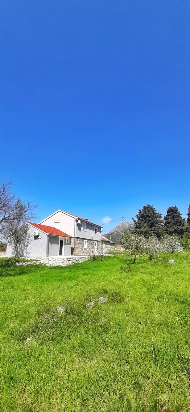Apartmani Matej 트레빈예 외부 사진
